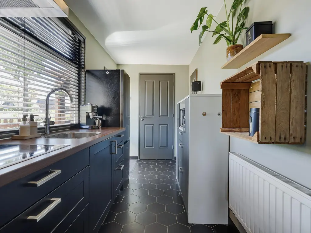 Emmastraat 34, DE LIER