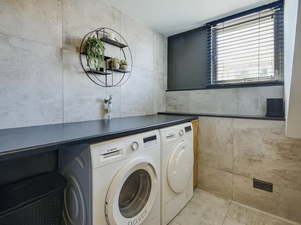 Emmastraat 34, DE LIER