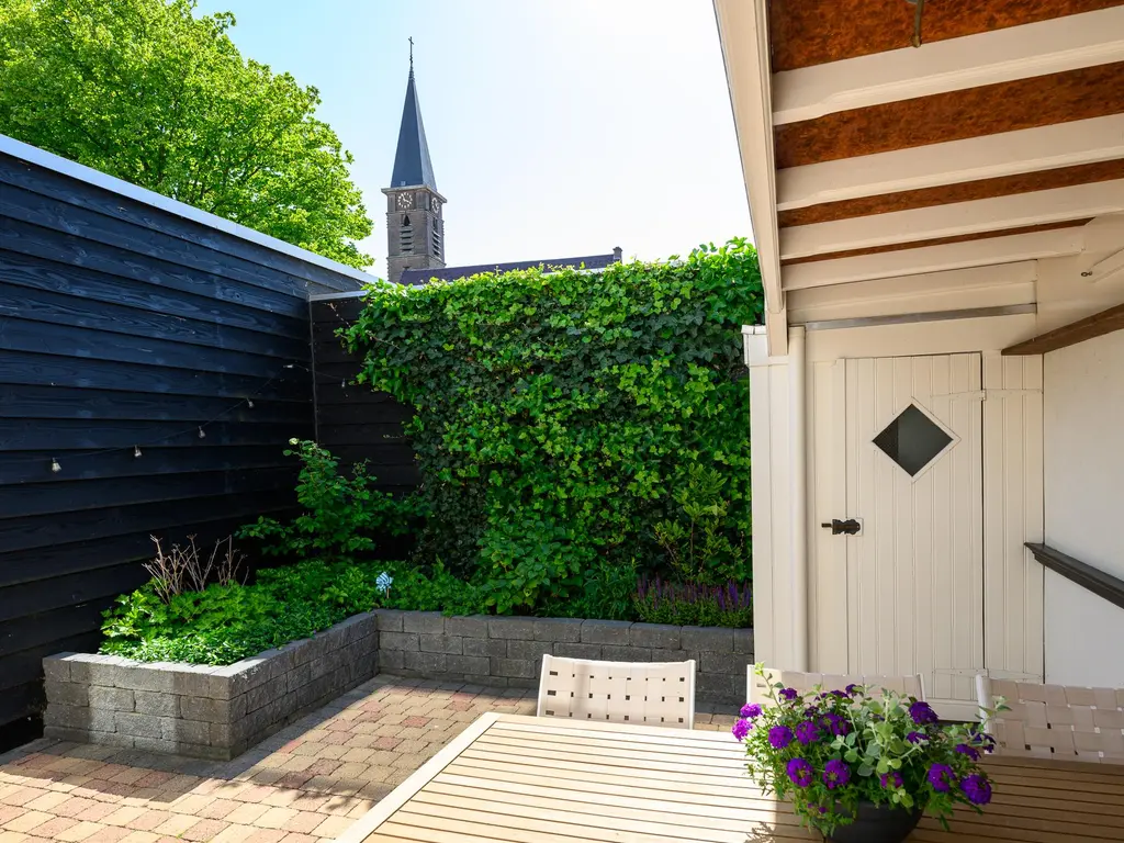 Kleine Woerdlaan 25, NAALDWIJK