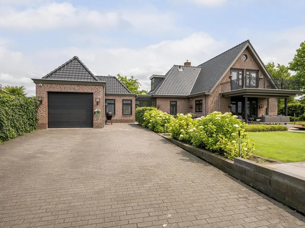 Nieuweweg 37, HONSELERSDIJK
