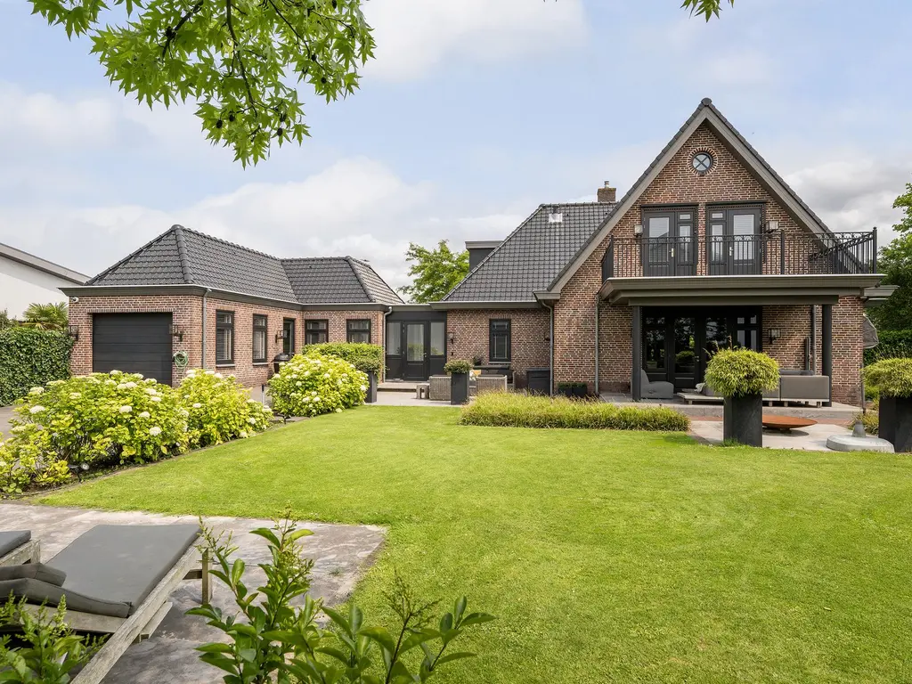 Nieuweweg 37, HONSELERSDIJK