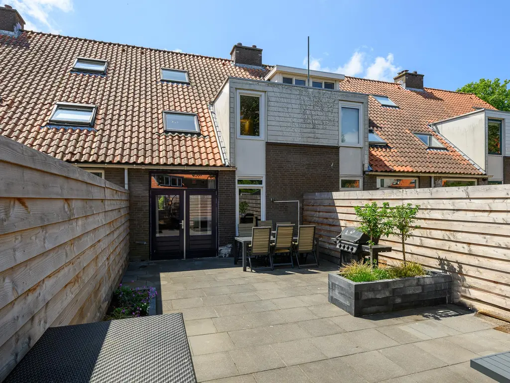 Gele Plomp 7, NAALDWIJK