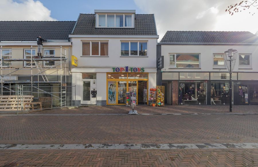 Hoofdstraat 69