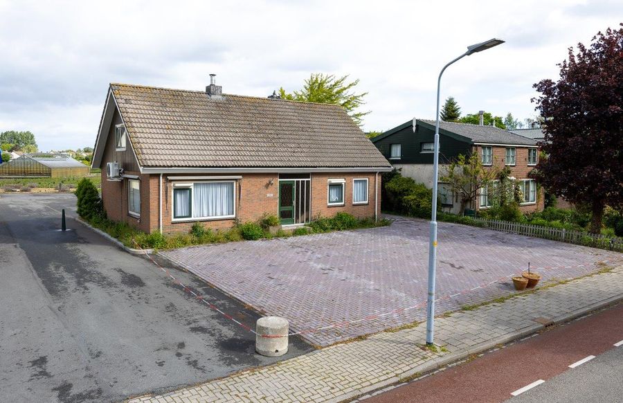 Hoofdweg 1619-1623