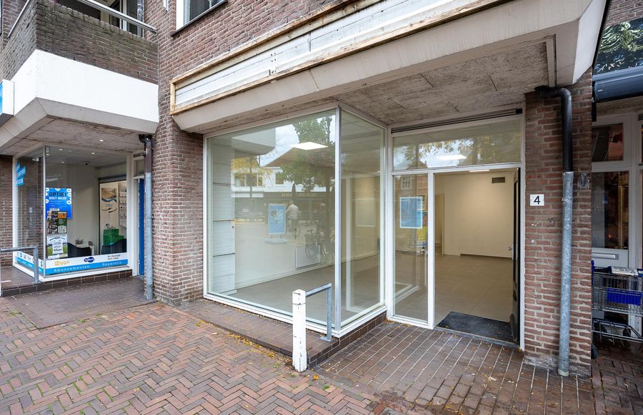 Houttuin 4