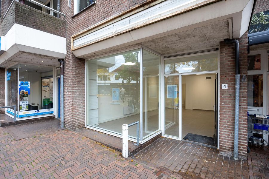 Houttuin 4