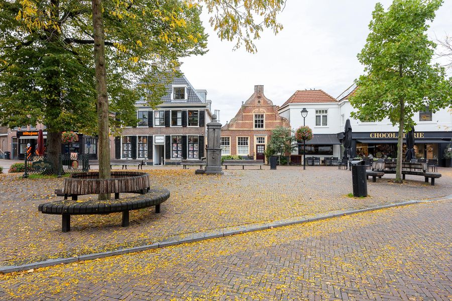Houttuin 4
