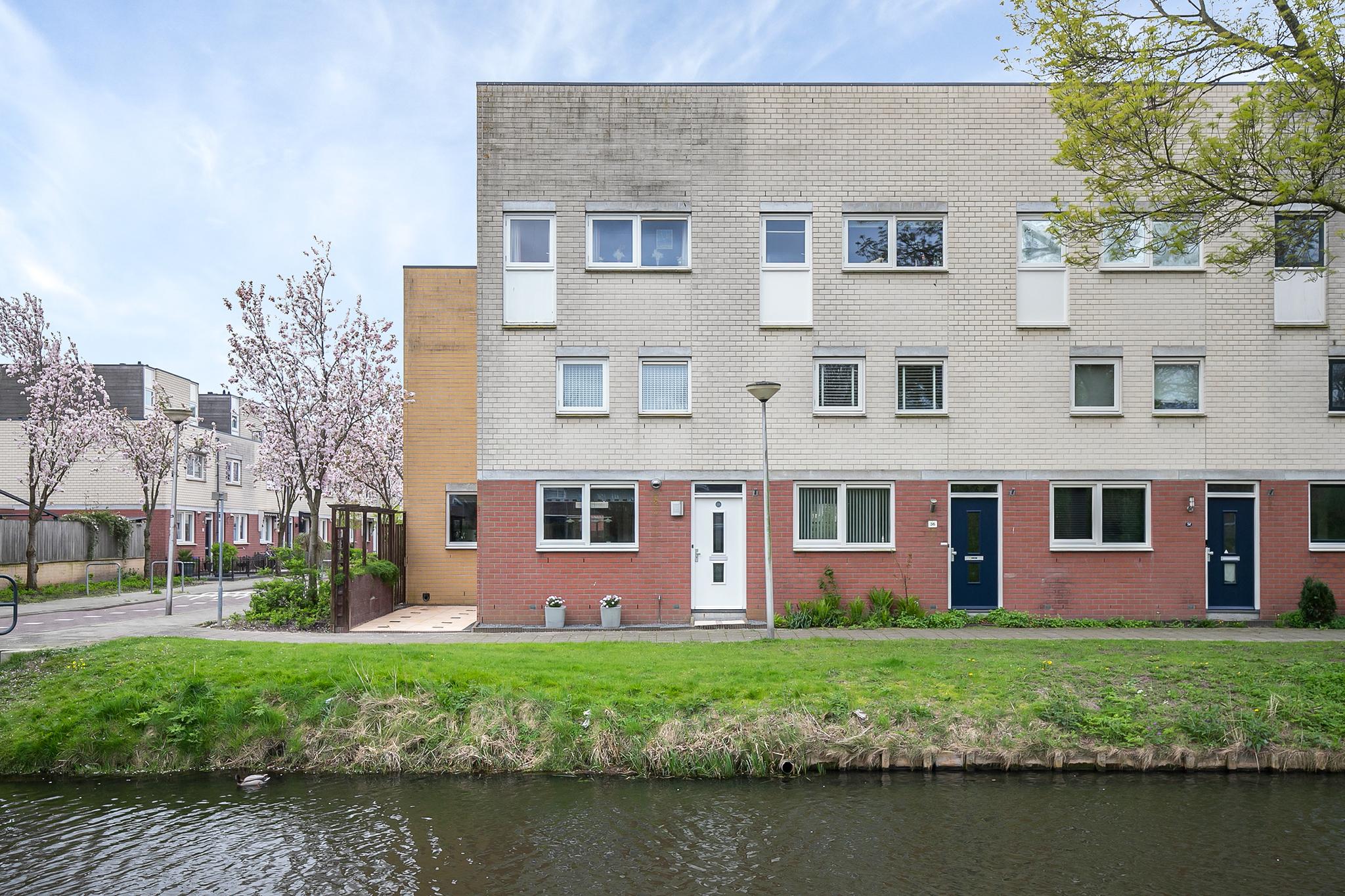 Plataanstraat 38, SPIJKENISSE foto 29