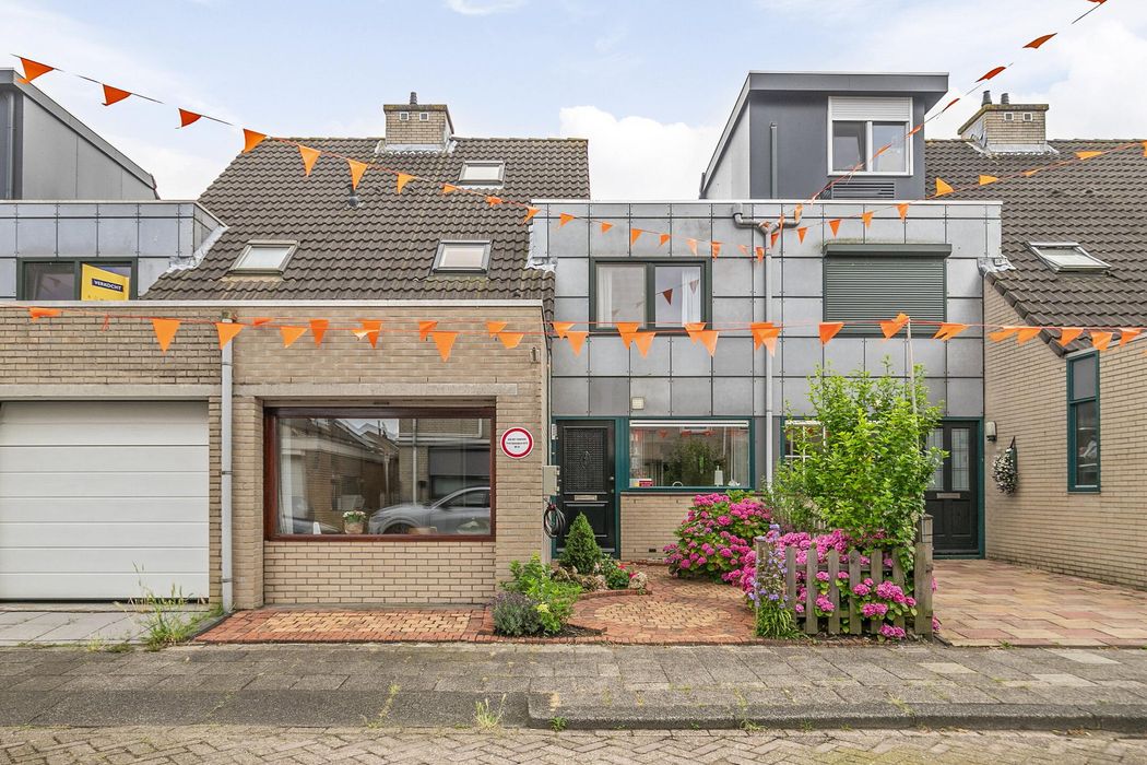 Wilhelmina Hofman-Pootstraat 39, SPIJKENISSE foto 36