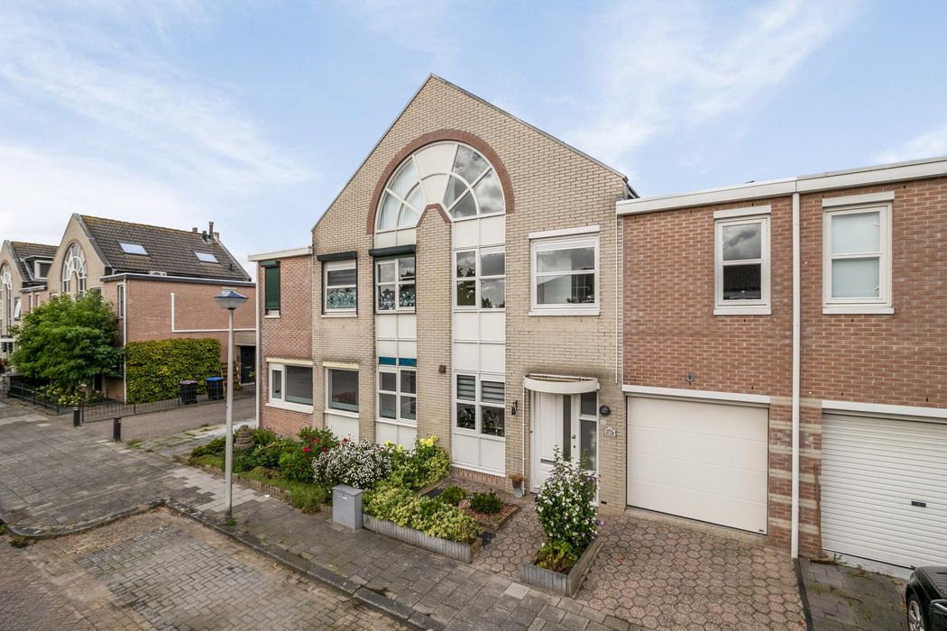 Etty Hillesumstraat 22, SPIJKENISSE foto 0