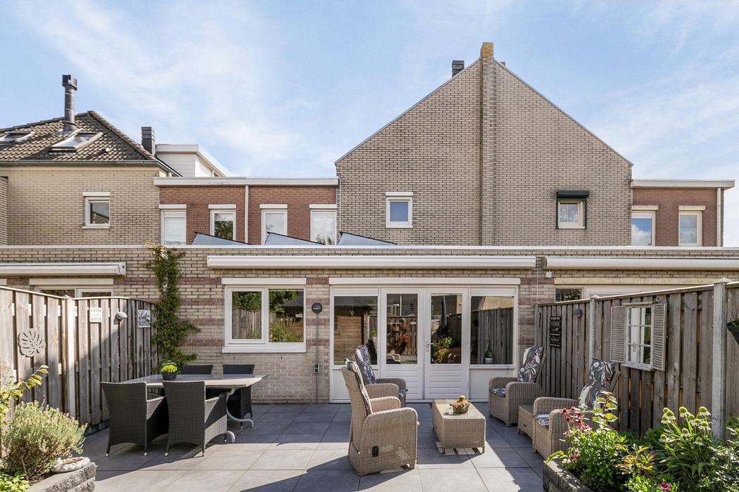 Etty Hillesumstraat 22, SPIJKENISSE foto 34