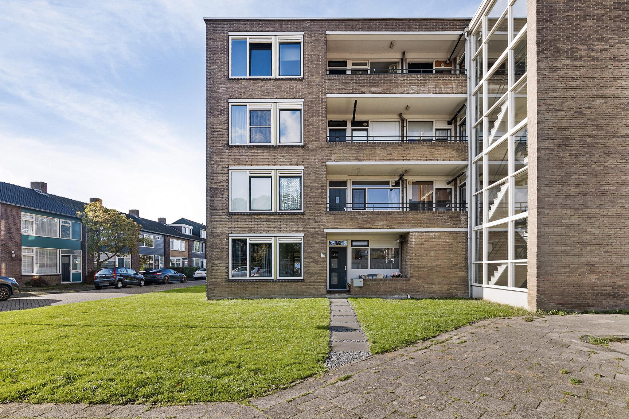 Rembrandtstraat 125, SPIJKENISSE foto 25