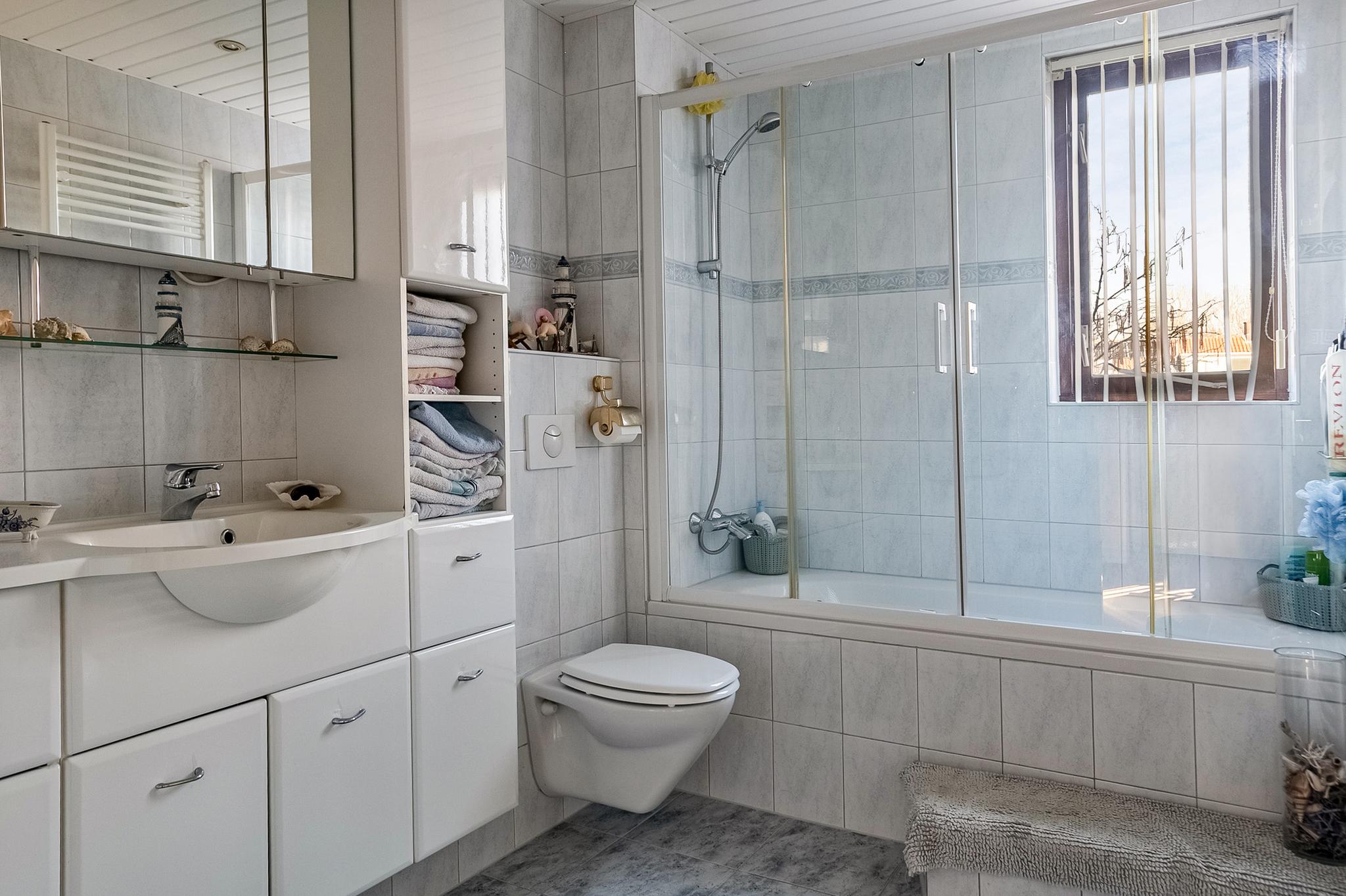 Libelleveen 253, SPIJKENISSE foto 19