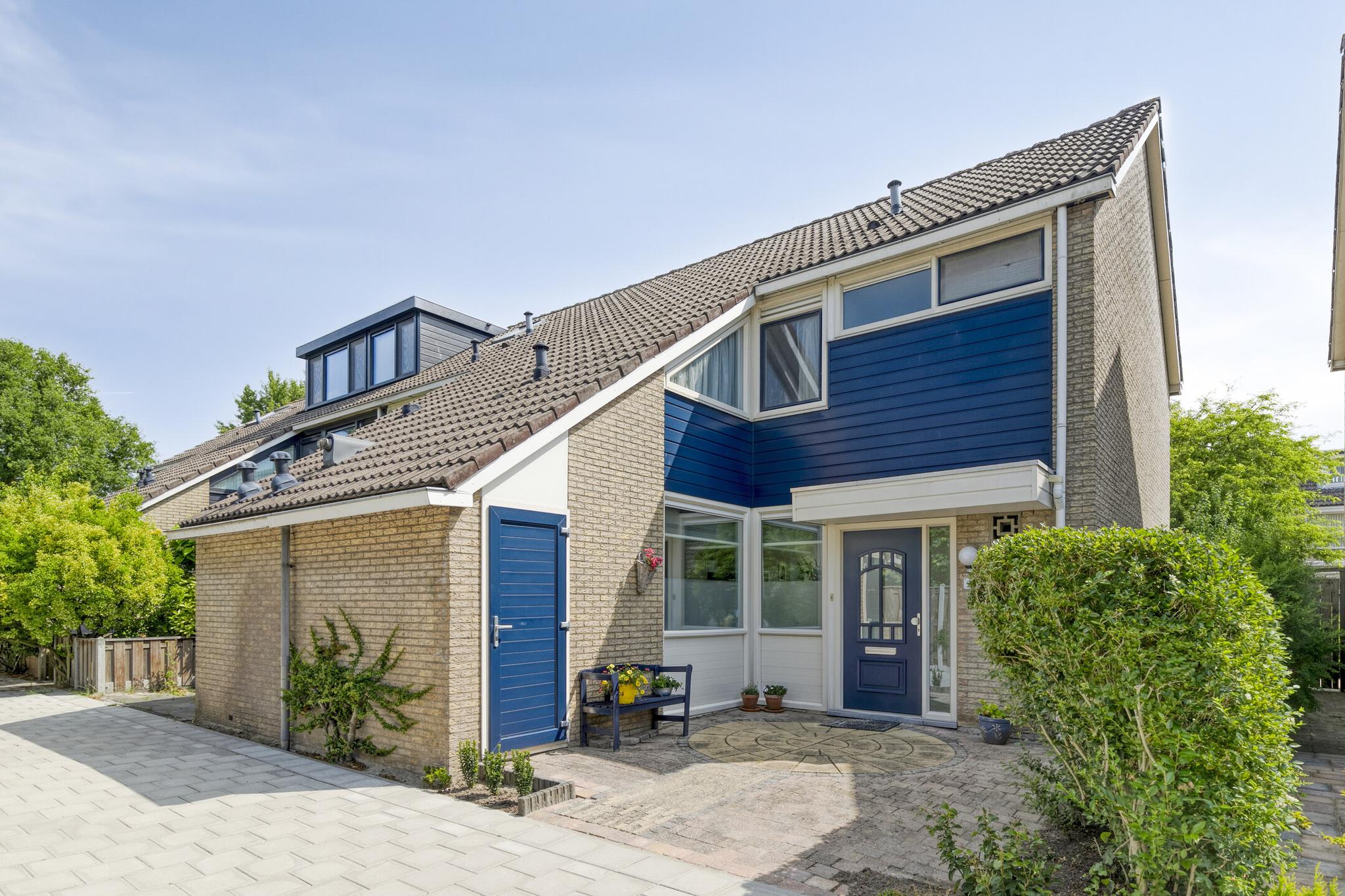 Beverveen 333, SPIJKENISSE foto 0