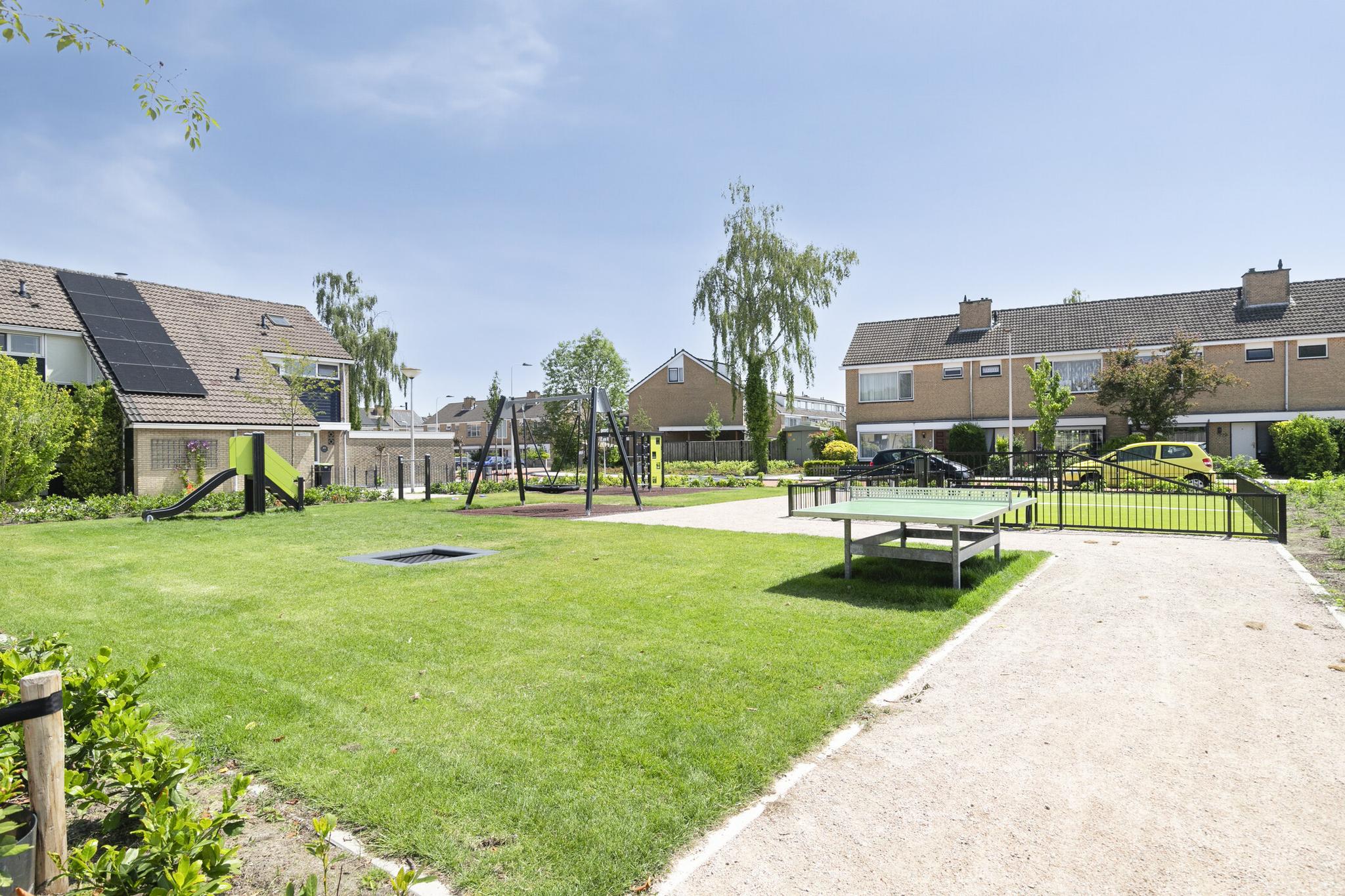 Beverveen 333, SPIJKENISSE foto 34