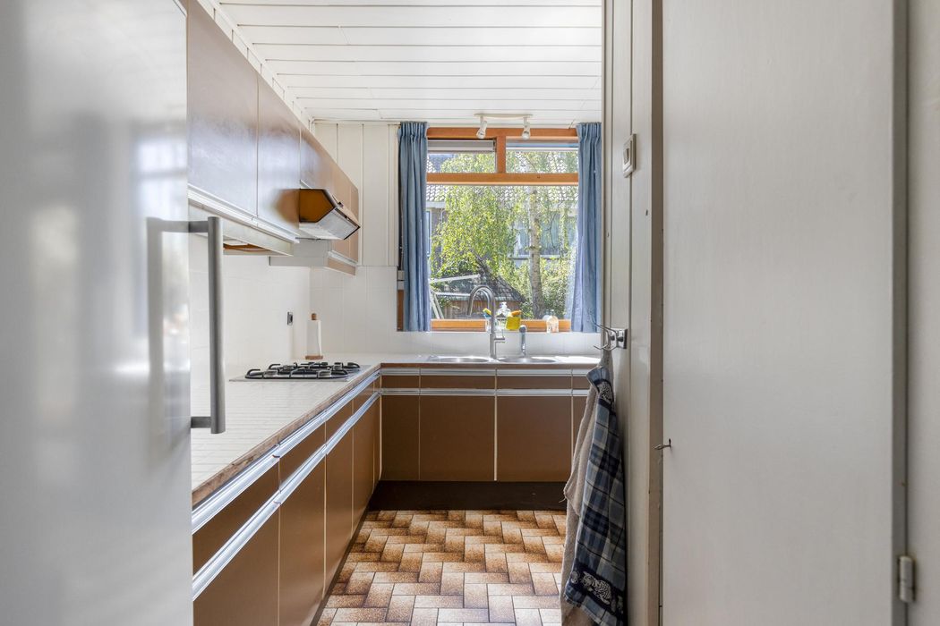 Leliestraat 76, SPIJKENISSE foto 7