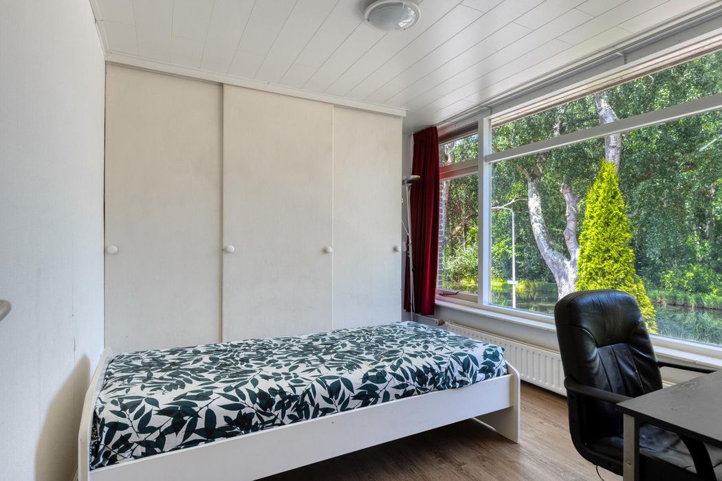 Leliestraat 76, SPIJKENISSE foto 10