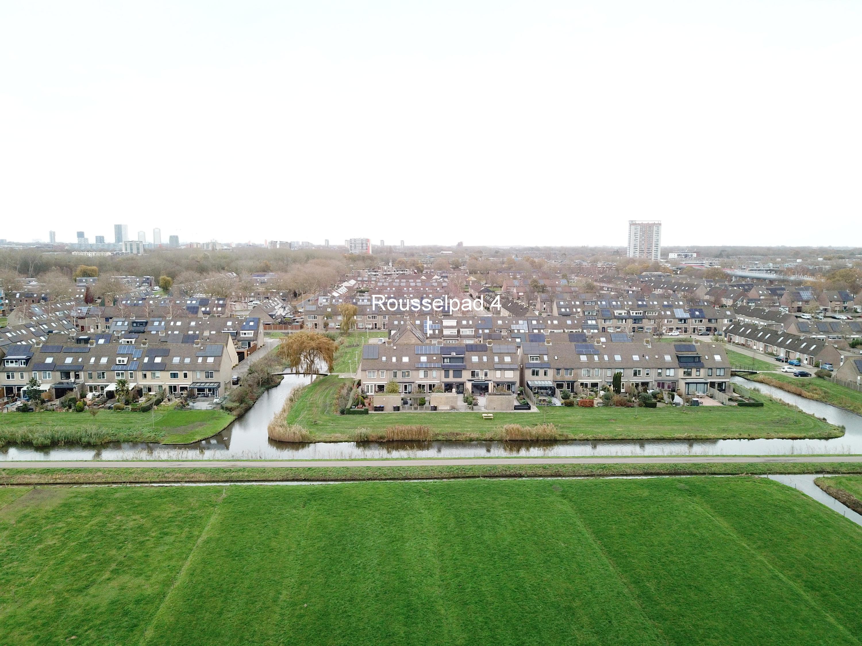 Rousselpad 4, SPIJKENISSE foto 31