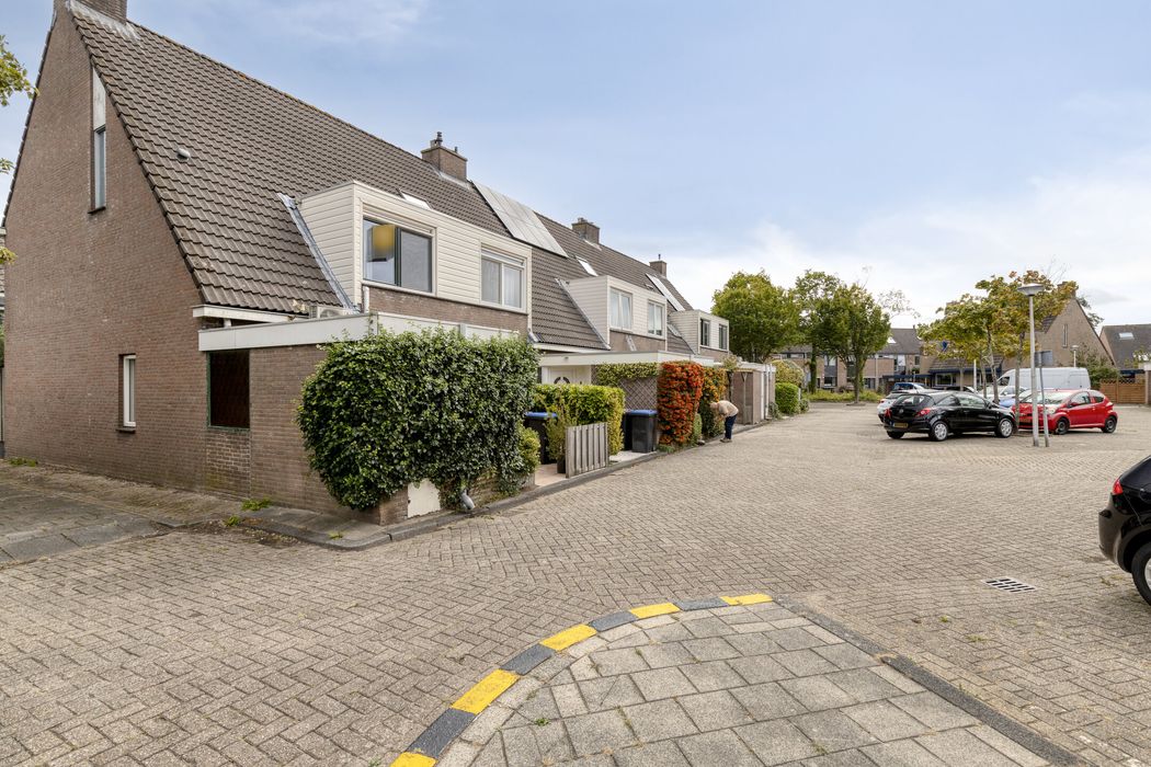 Heepvoorde 12, SPIJKENISSE foto 1