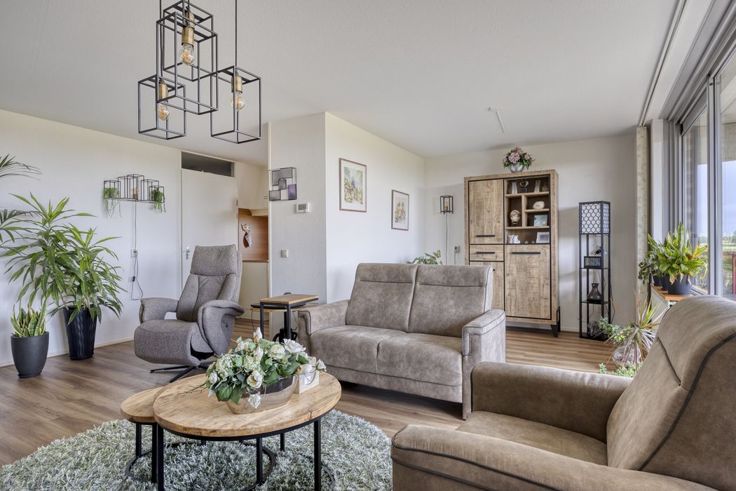 Selma Lagerlöfstraat 18, SPIJKENISSE foto 9