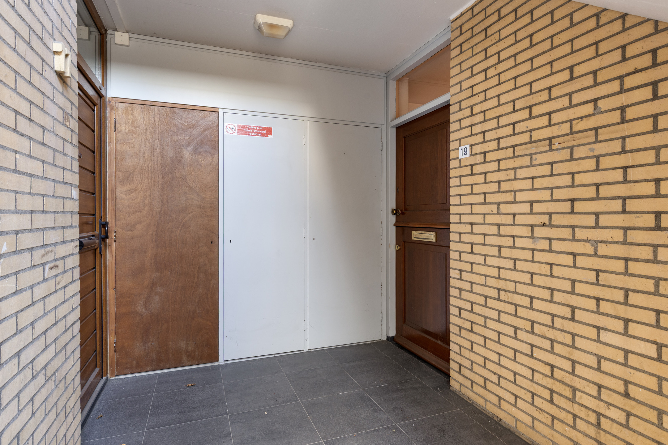 Ruwaard van Puttenweg 19, SPIJKENISSE foto 3