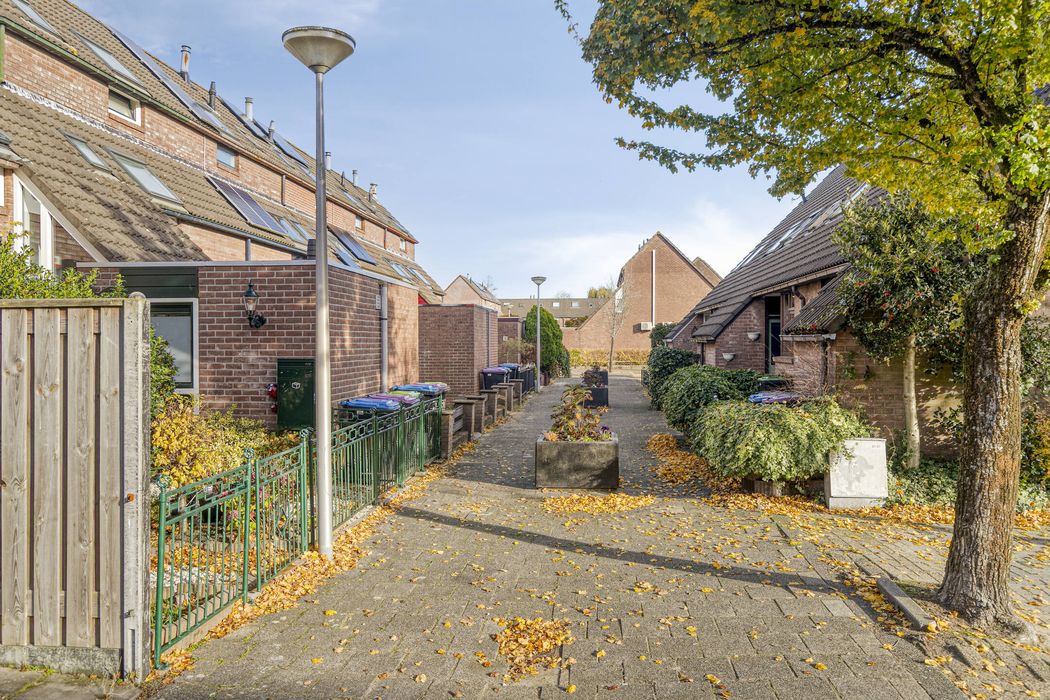 Slakkenveen 520, SPIJKENISSE foto 24