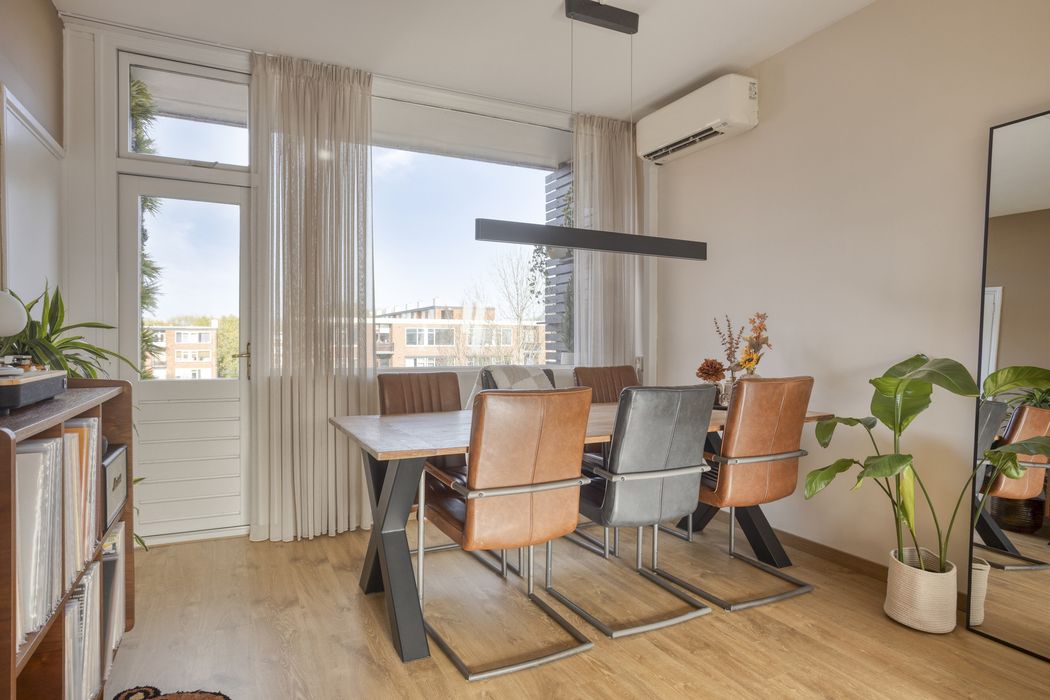 Aagje Dekenstraat 22B, SPIJKENISSE foto 11