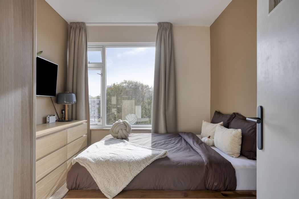 Aagje Dekenstraat 22B, SPIJKENISSE foto 15