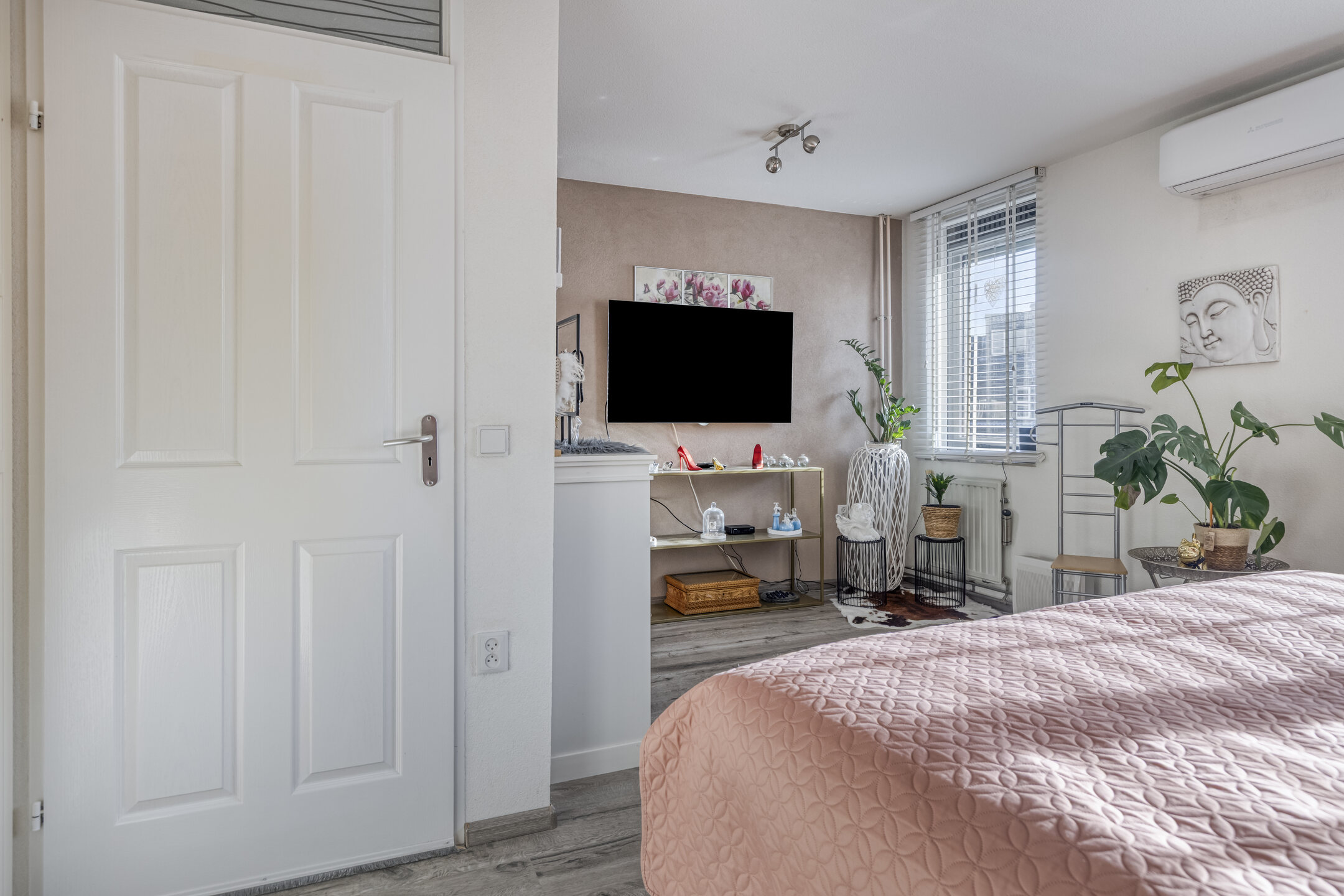 Donaulaan 30, SPIJKENISSE foto 13