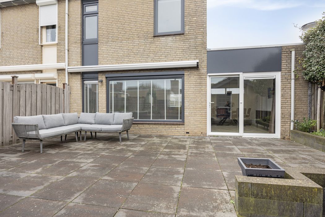 Carry Pothuis-Smitstraat 37, SPIJKENISSE foto 32