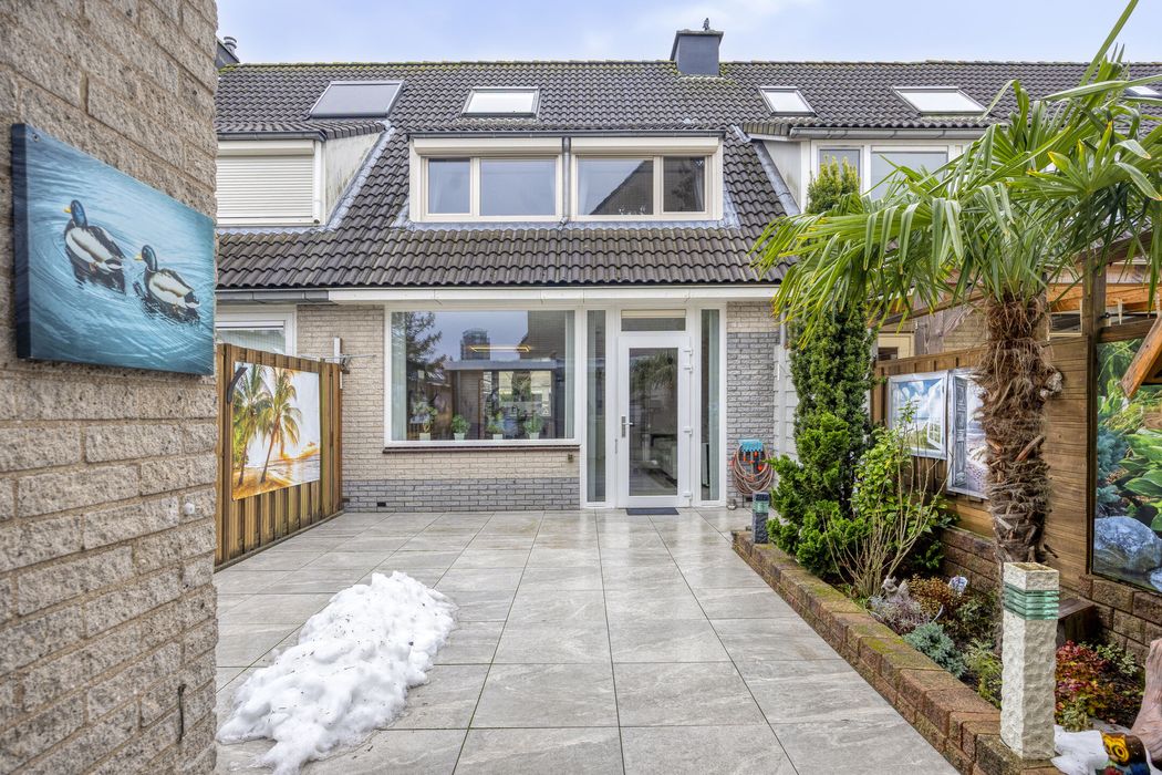 Amazonestraat 3, SPIJKENISSE foto 22