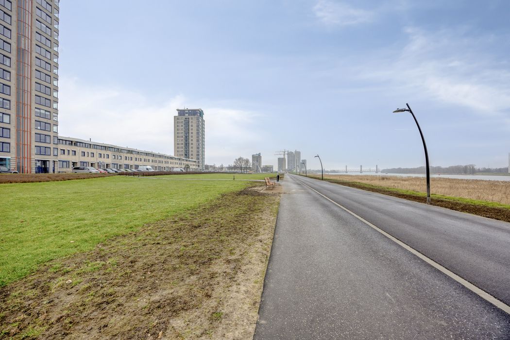 Maasboulevard 88D, SPIJKENISSE foto 32