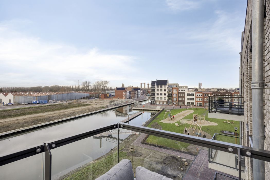 Waterzeil 60, SPIJKENISSE foto 63