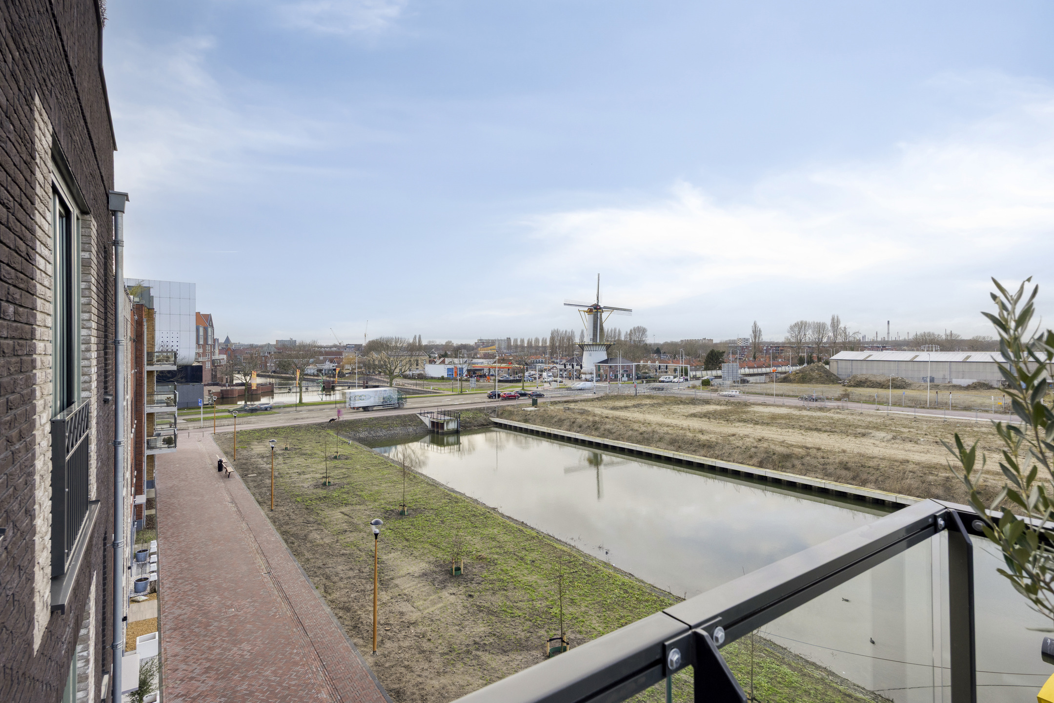 Waterzeil 60, SPIJKENISSE foto 64