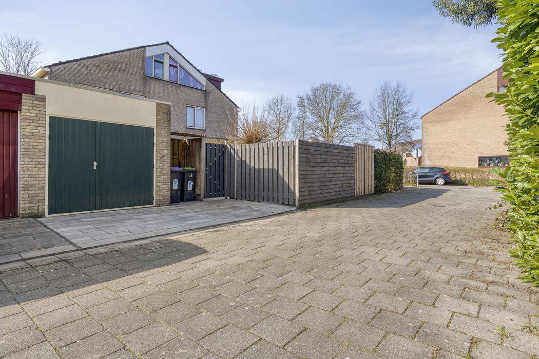 Kikkerveen 370, SPIJKENISSE foto 39