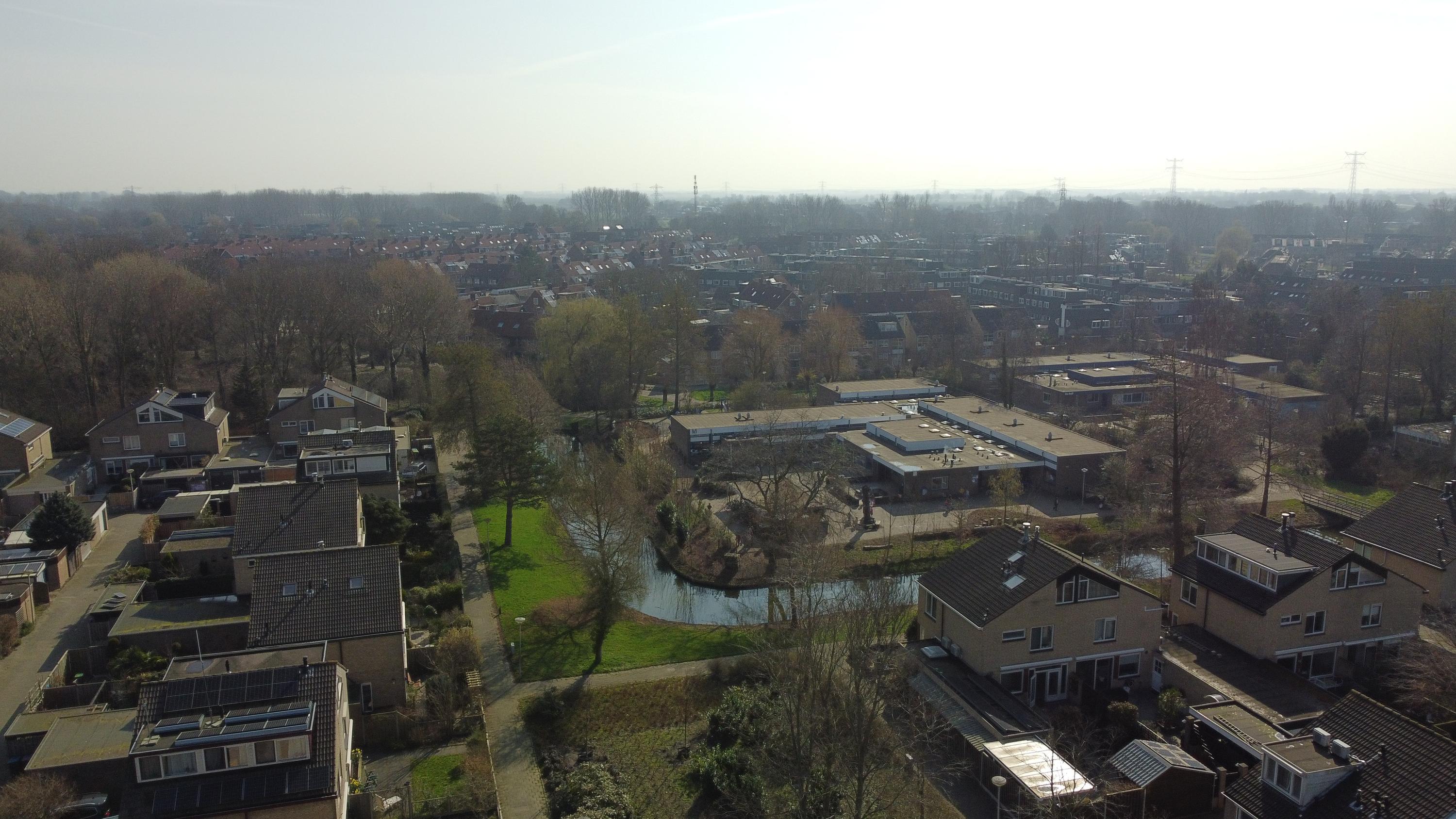 Kikkerveen 370, SPIJKENISSE foto 47