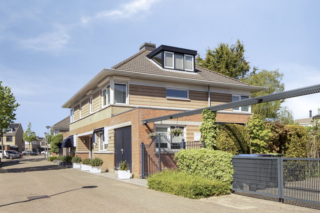 Anke Servaesstraat 36, SPIJKENISSE foto 0