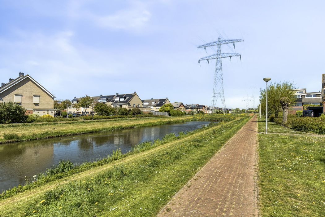 Marguerite Durasstraat 32, SPIJKENISSE foto 29