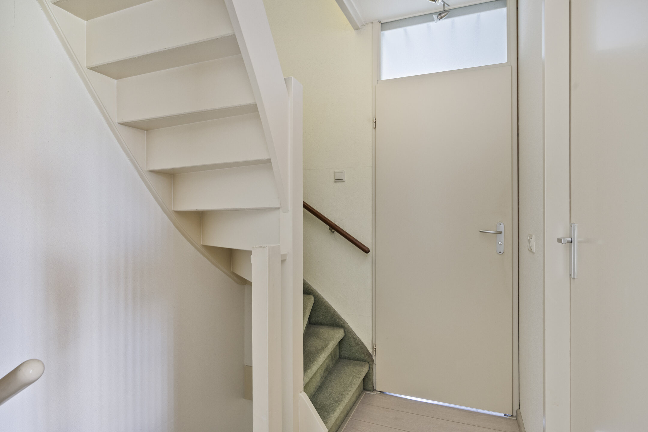 Rh&ocirc;nestraat 29, SPIJKENISSE foto 14