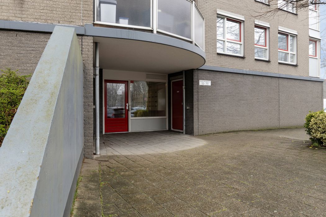 Jan Thom&eacute;elaan 14, DELFT foto 19