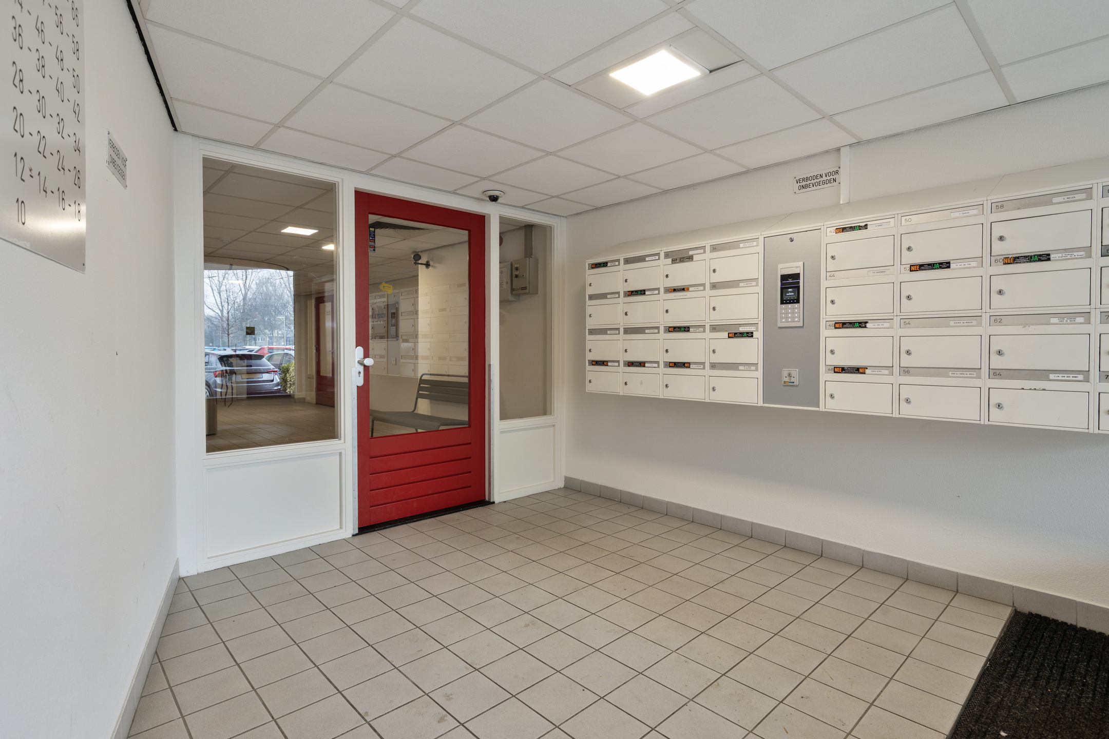 Jan Thom&eacute;elaan 14, DELFT foto 16