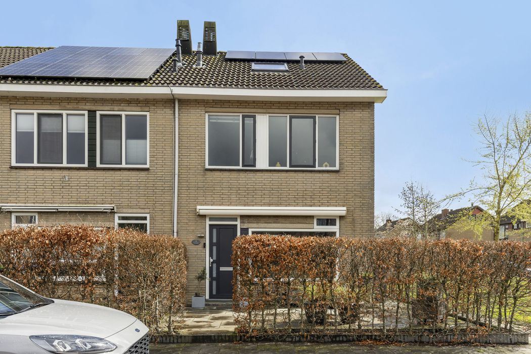 Heerenlaan 13, HEENVLIET foto 0