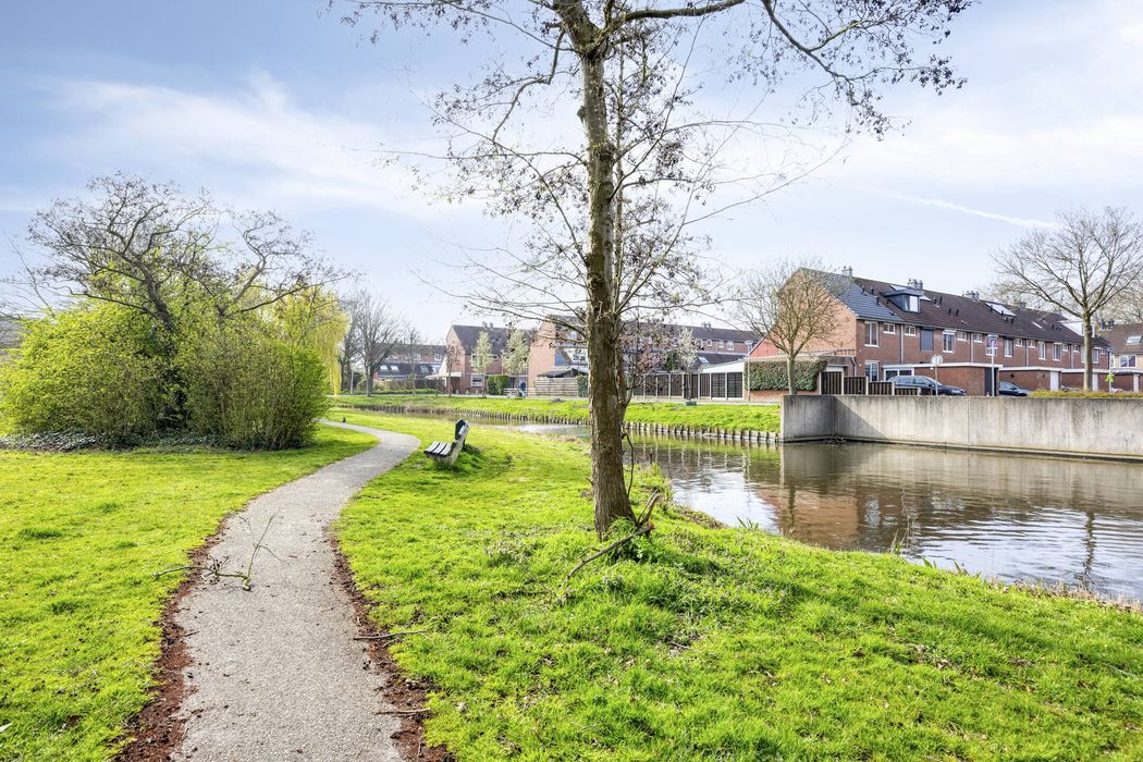 Otellostraat 11, SPIJKENISSE foto 35