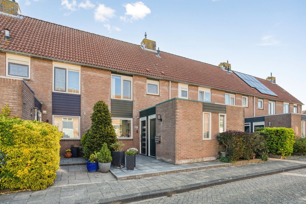 Raaigras 5, SPIJKENISSE foto 0