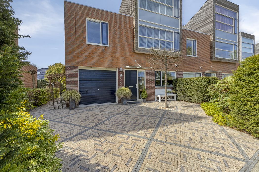 Mildenburgallee 114, SPIJKENISSE foto 0