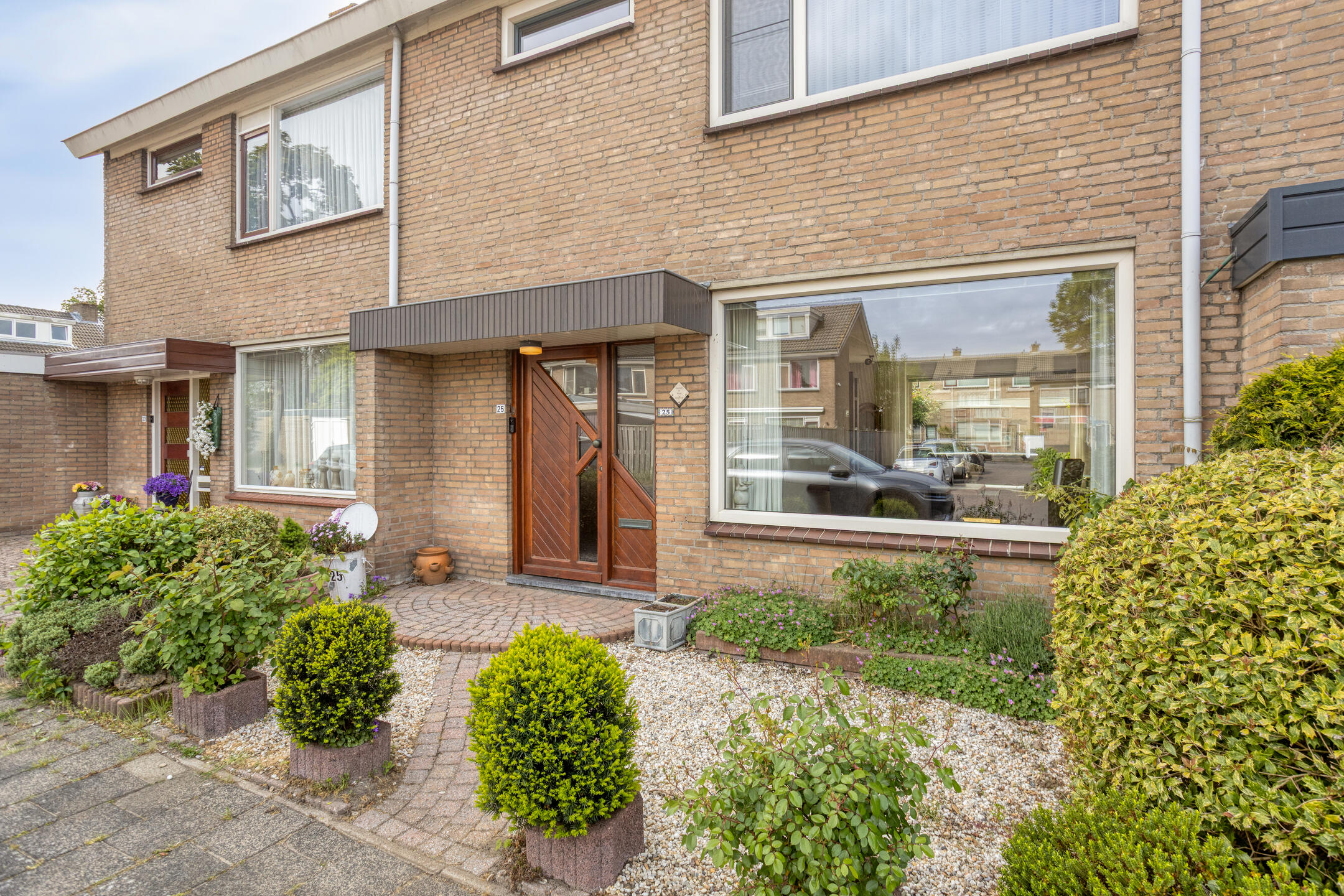 Melkwegplein 25, SPIJKENISSE foto 1