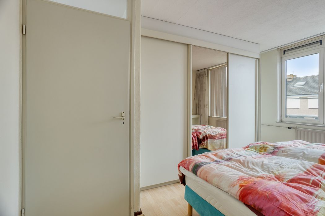 Melkwegplein 25, SPIJKENISSE foto 16