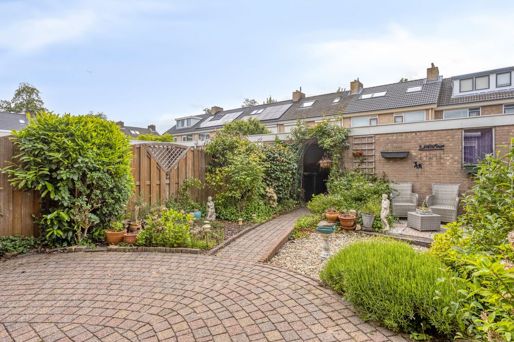 Melkwegplein 25, SPIJKENISSE foto 33