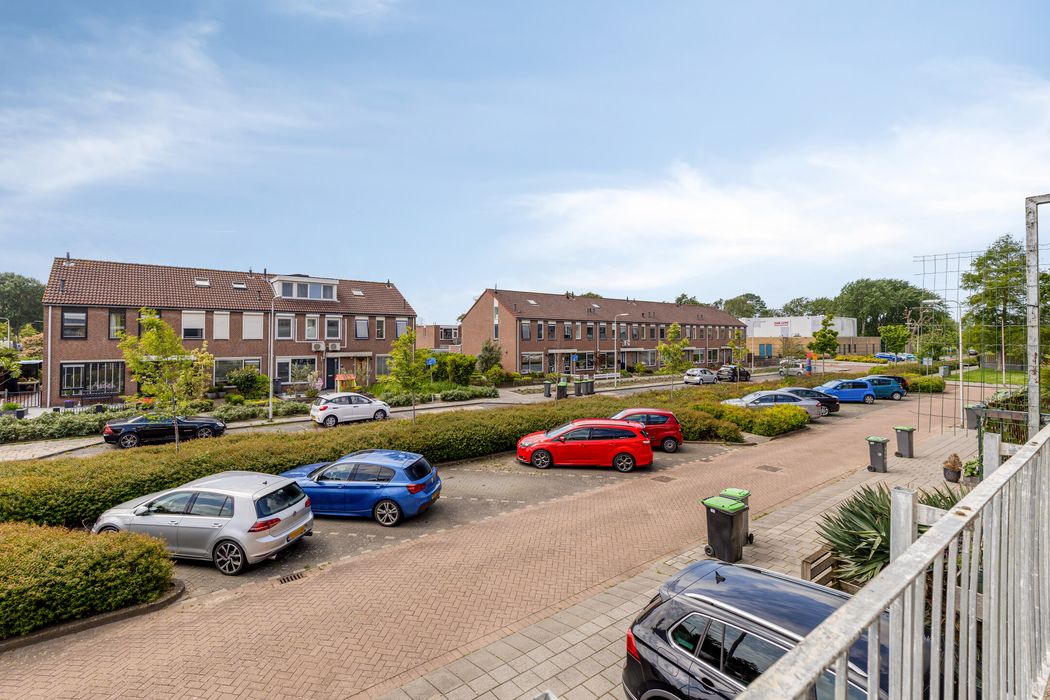 Hugo van Voorneweg 48, HEENVLIET foto 24