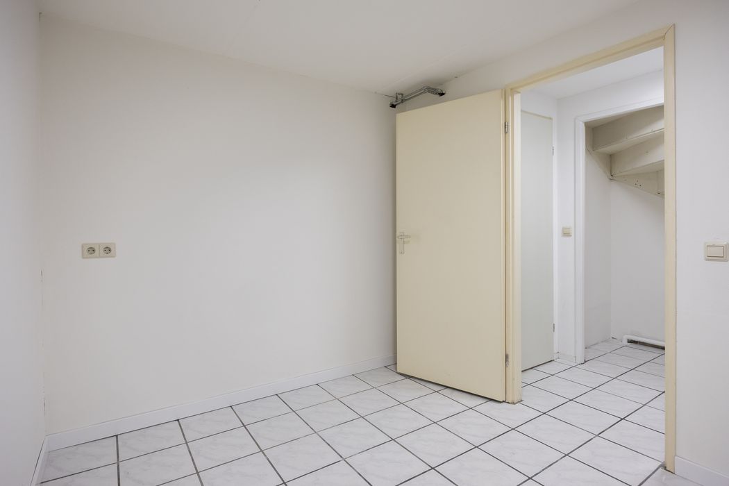 Johanna Naberstraat 3, SPIJKENISSE foto 24